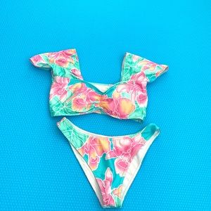Kenny flowers bikini with sleeve top